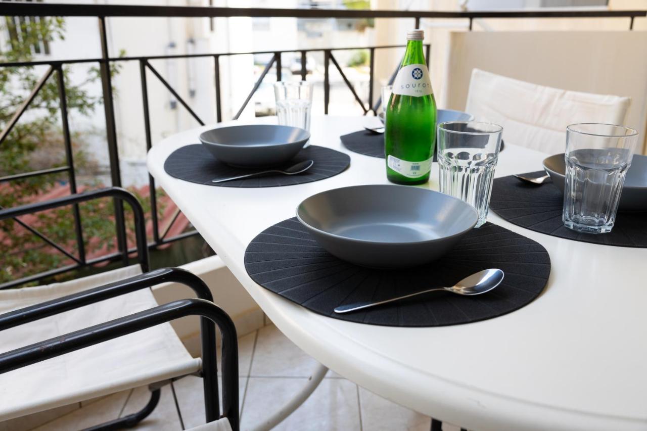 Spacious Apartment Close To The Sea And The City Center Athena Bagian luar foto